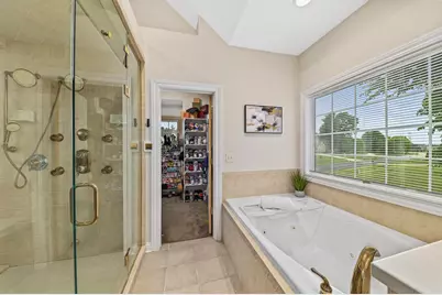 N51W19090  Crest View Ter, Menomonee Falls, WI 53051 - Photo 19