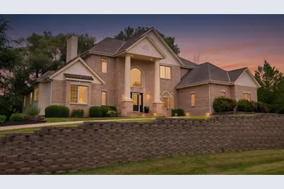 N51W19090  Crest View Ter, Menomonee Falls, WI 53051 - Photo 47