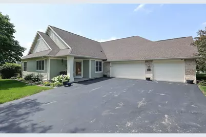 3406 W Villa Dr, Franklin, WI 53132 - Photo 1