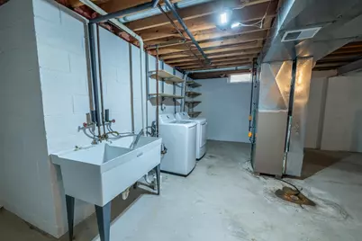 9601 W Darnel Ave, Milwaukee, WI 53224 - Photo 35