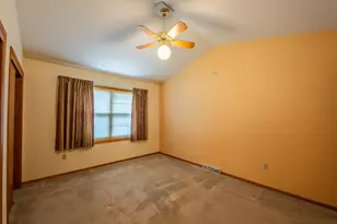 9601 W Darnel Ave, Milwaukee, WI 53224 - Photo 21