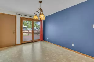 1723 Hilltop Dr, Sheboygan, WI 53081 - Photo 7