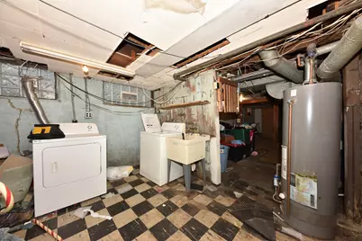 234 N 37th St, Milwaukee, WI 53208 - Photo 23