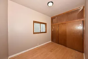 234 N 37th St, Milwaukee, WI 53208 - Photo 13