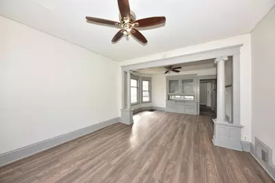 3413 W Vine St #3415, Milwaukee, WI 53208 - Photo 7