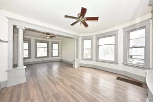 3413 W Vine St, Milwaukee, WI 53208 - Photo 3