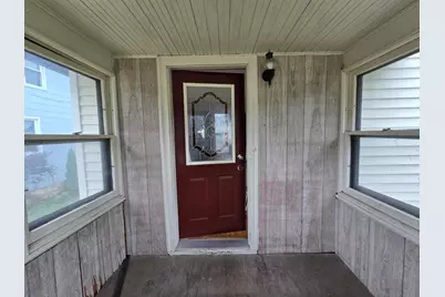 147 E Cotton St, Fond du Lac, WI 54935 - Photo 3