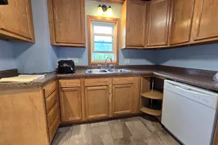 147 E Cotton St, Fond du Lac, WI 54935 - Photo 19