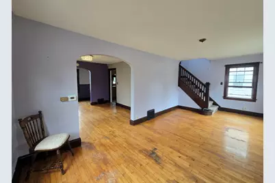 147 E Cotton St, Fond du Lac, WI 54935 - Photo 5