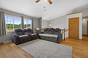 10011 Sheridan Rd, Pleasant Prairie, WI 53158 - Photo 21