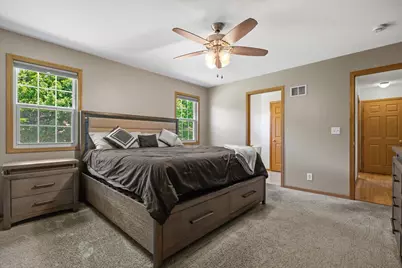 10011  Sheridan Rd, Pleasant Prairie, WI 53158 - Photo 25