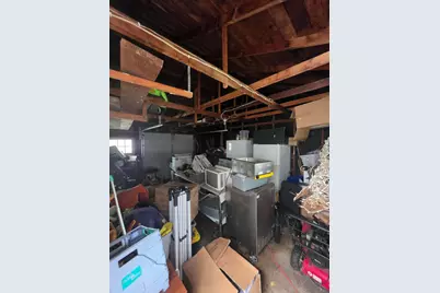8329 W Auer Ave, Milwaukee, WI 53222 - Photo 7