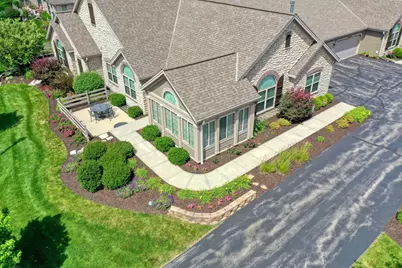 W250N5002  William Dr, Sussex, WI 53072 - Photo 39