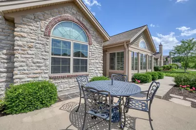 W250N5002  William Dr, Sussex, WI 53072 - Photo 33