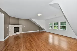 502A W Garfield Ave, Milwaukee, WI 53212 - Photo 5
