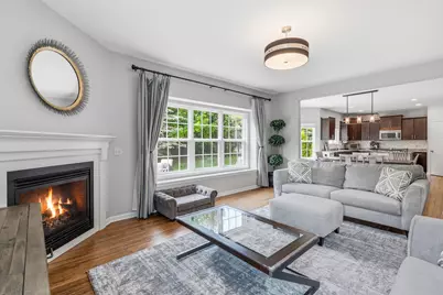 7201 W River Birch Dr, Mequon, WI 53092 - Photo 5