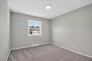 1008 Saxony Dr, Racine, WI 53402 - Photo 13