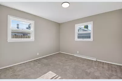 1008  Saxony Dr, Racine, WI 53402 - Photo 11