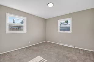 1008 Saxony Dr, Racine, WI 53402 - Photo 11