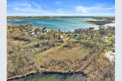 26110 W Loomis Rd, Racine, WI 53185 - Photo 5