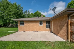 2267 W Grange Ave, Milwaukee, WI 53221 - Photo 33