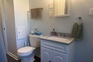 7501 W Vienna Ct, Milwaukee, WI 53216 - Photo 45