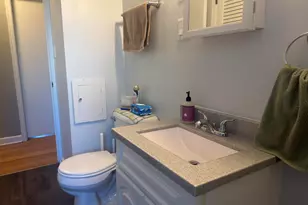 7501 W Vienna Ct, Milwaukee, WI 53216 - Photo 7