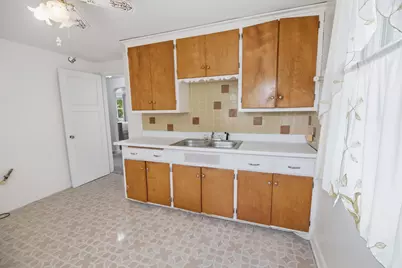4324 N 15th St #4324A, Milwaukee, WI 53209 - Photo 11