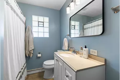 10156 W Montana Ave, West Allis, WI 53227 - Photo 11