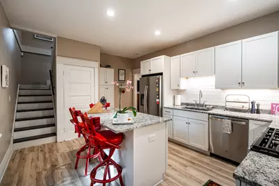 2803 E Holt Ave, Milwaukee, WI 53207 - Photo 9