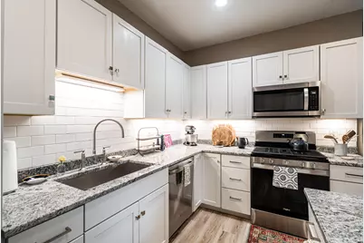 2803 E Holt Ave, Milwaukee, WI 53207 - Photo 11
