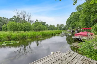 1703  Bark River Dr, Delafield, WI 53029 - Photo 3
