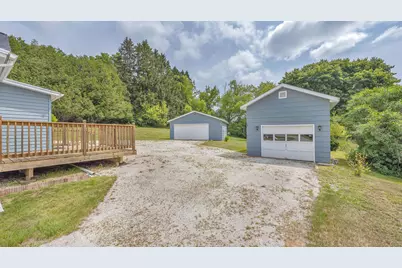 1151  Franklin Dr, Cleveland, WI 53015 - Photo 21