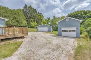 1151 Franklin Dr, Cleveland, WI 53015 - Photo 21
