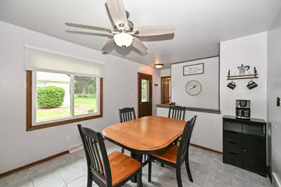 1704  16th Ave, Grafton, WI 53024 - Photo 5