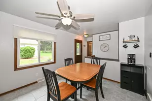 1704 16th Ave, Grafton, WI 53024 - Photo 5