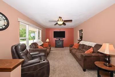 1704  16th Ave, Grafton, WI 53024 - Photo 3
