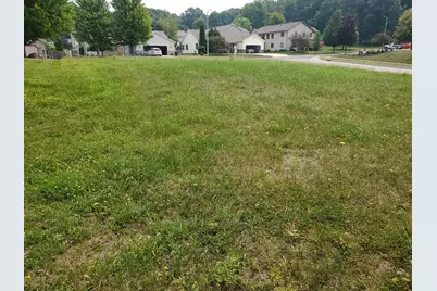 447  Northview Trl, Hartford, WI 53027 - Photo 11