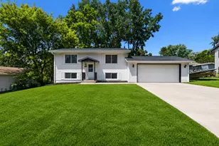 30012 Meadow Dr, Burlington, WI 53105 - Photo 17