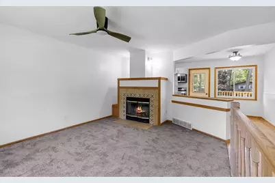 30012  Meadow Dr, Burlington, WI 53105 - Photo 3