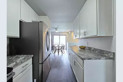 6322 S 20th St, Milwaukee, WI 53221 - Photo 5