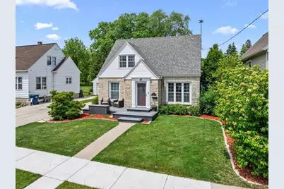 132 E Douglas St, Port Washington, WI 53074 - Photo 51