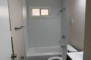 2163 N 41st St, Milwaukee, WI 53208 - Photo 5