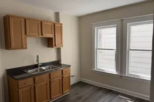 2163 N 41st St, Milwaukee, WI 53208 - Photo 7