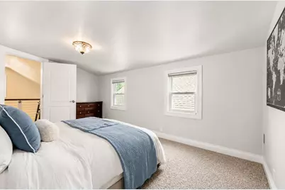 2000 S 72nd St, West Allis, WI 53219 - Photo 21