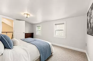 2000 S 72nd St, West Allis, WI 53219 - Photo 21