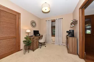 12765 Winthrop Ct, Brookfield, WI 53005 - Photo 7