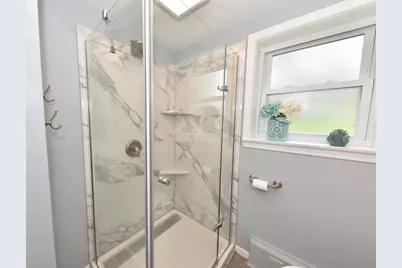 12765  Winthrop Ct, Brookfield, WI 53005 - Photo 27