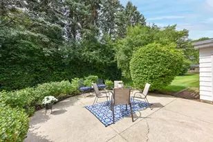 12765 Winthrop Ct, Brookfield, WI 53005 - Photo 33