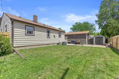 3915  55th St, Kenosha, WI 53144 - Photo 21